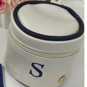 Porta chupete colgante